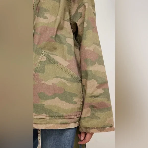 NWT We The Free Reversible Camo Jacket - Picture 4 of 4